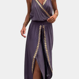 Vestido Mono Detalhes Dourados