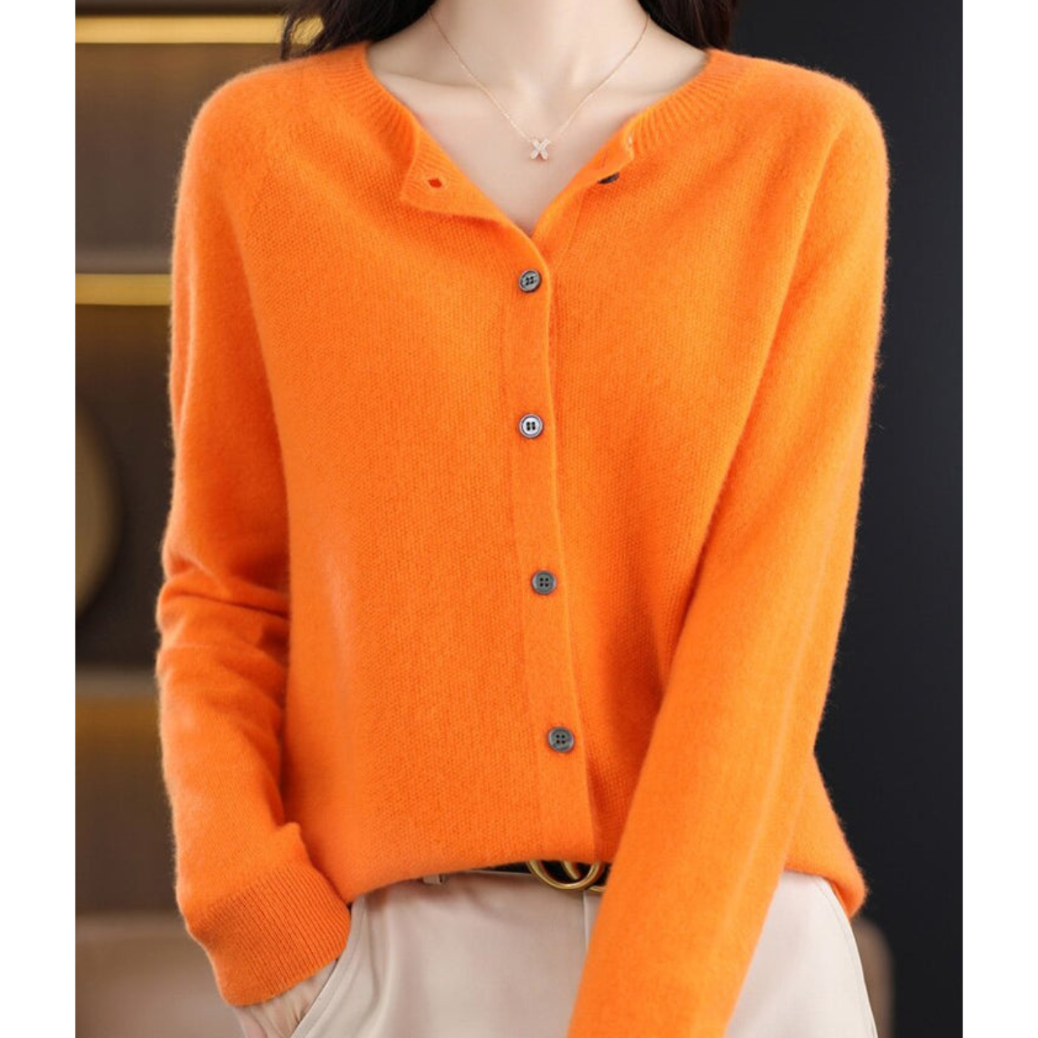 Anna | Suéter feminino de malha com gola redonda em lã merino Reine