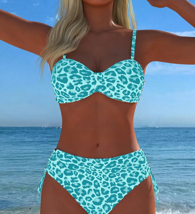 Jacinta Porto - Biquíni Leopardo Estilo Férias