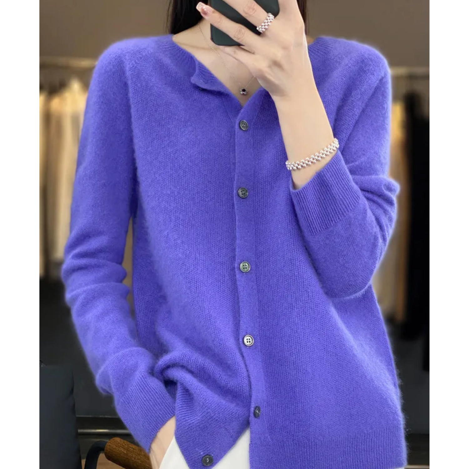 Anna | Suéter feminino de malha com gola redonda em lã merino Reine