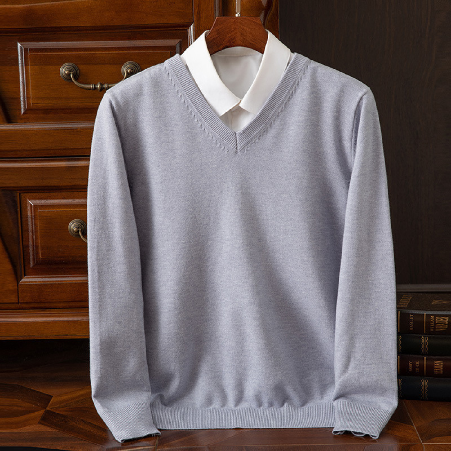 Camisola com decote em V chique