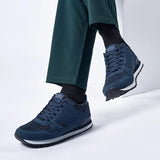 Sapatos de homem elegantes