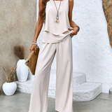 Alba | Conjunto de blusa e calça com estampa floral estilosa