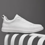 Sapatos de couro elegantes