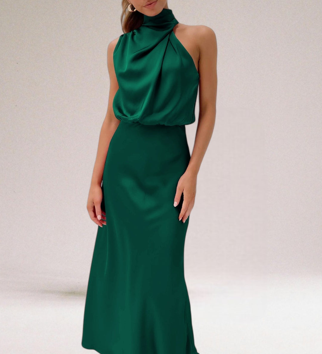Moda Lusitana - Vestido Glamouroso Halter