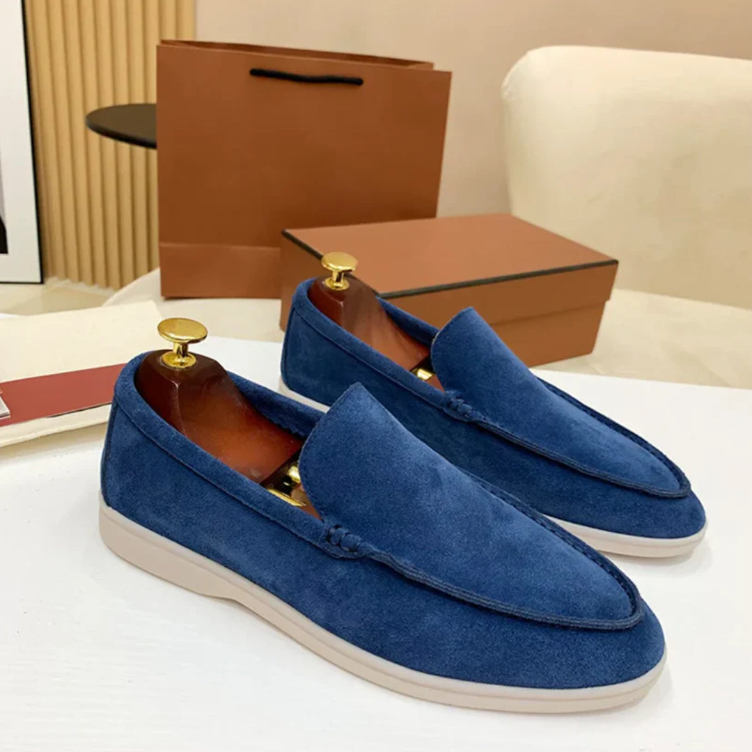 Mocassins clássicos de camurça