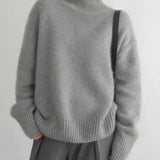 Ana - Camisola Elegante de Gola Alta