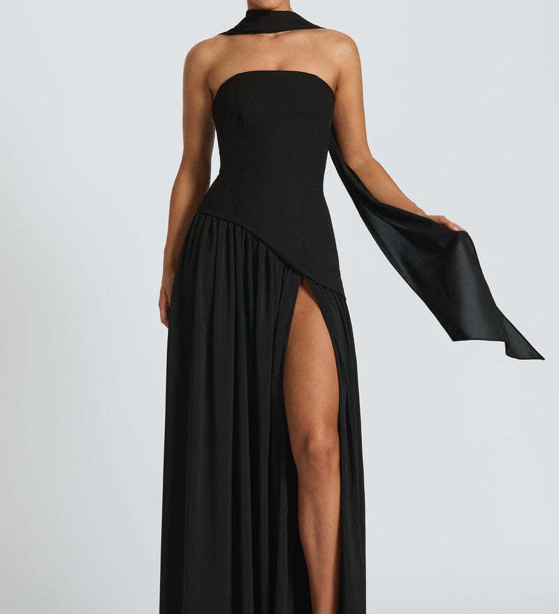 Vestido Longo Sofisticado