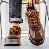 Sapatos de couro italiano