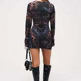 Chiara – Mini vestido em rede com estampa de leopardo