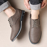 Sapatos de couro italiano