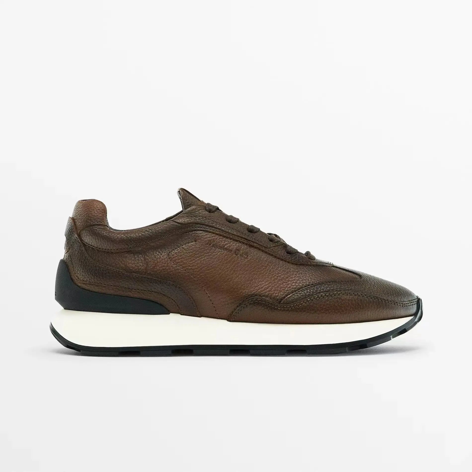 Sapatos de couro premium