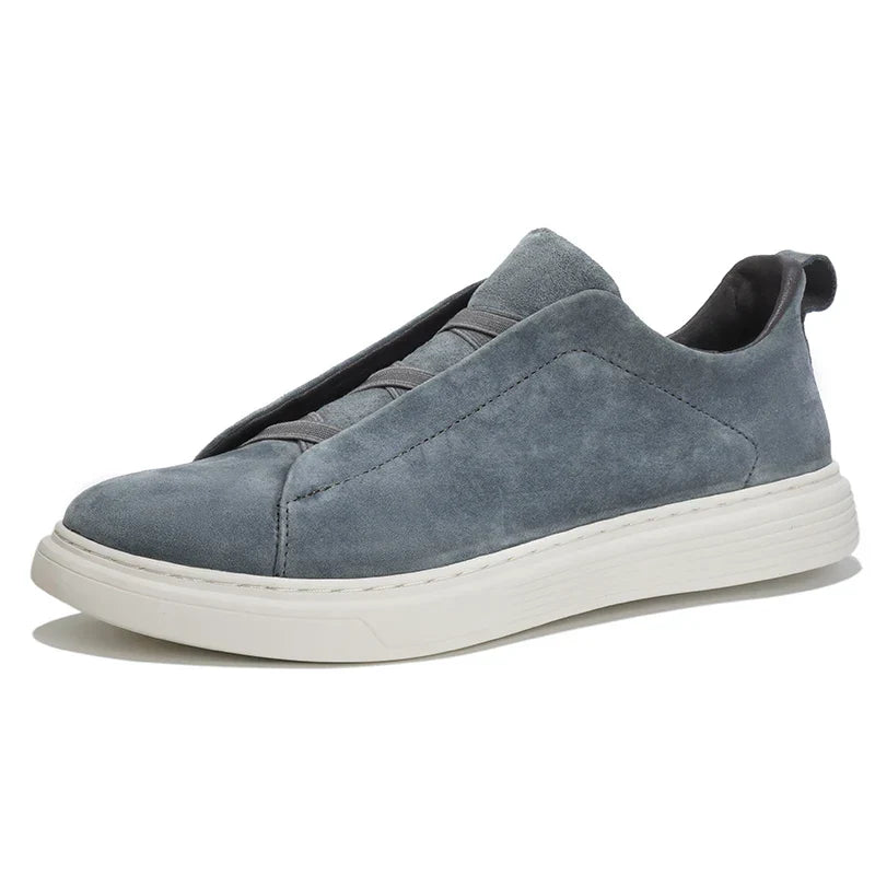 Sapatos de couro elegantes para homem