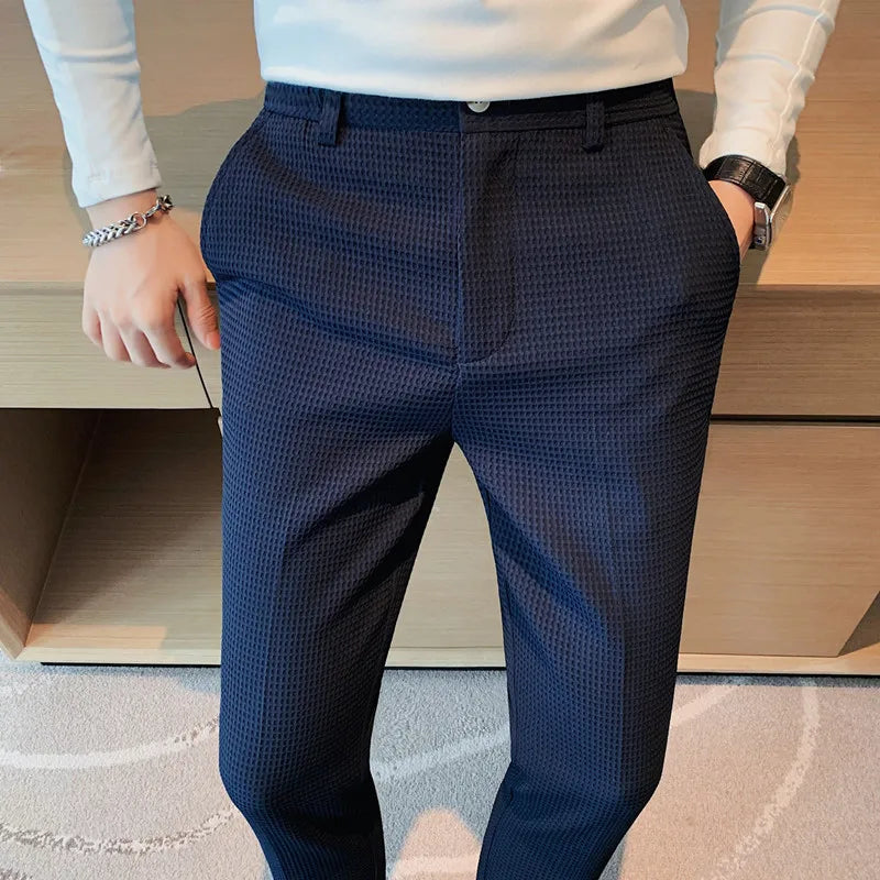 Calças elegantes para homem