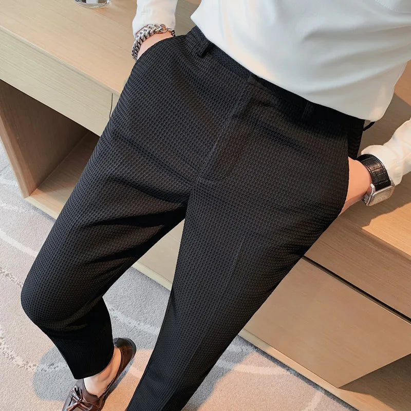Calças elegantes para homem