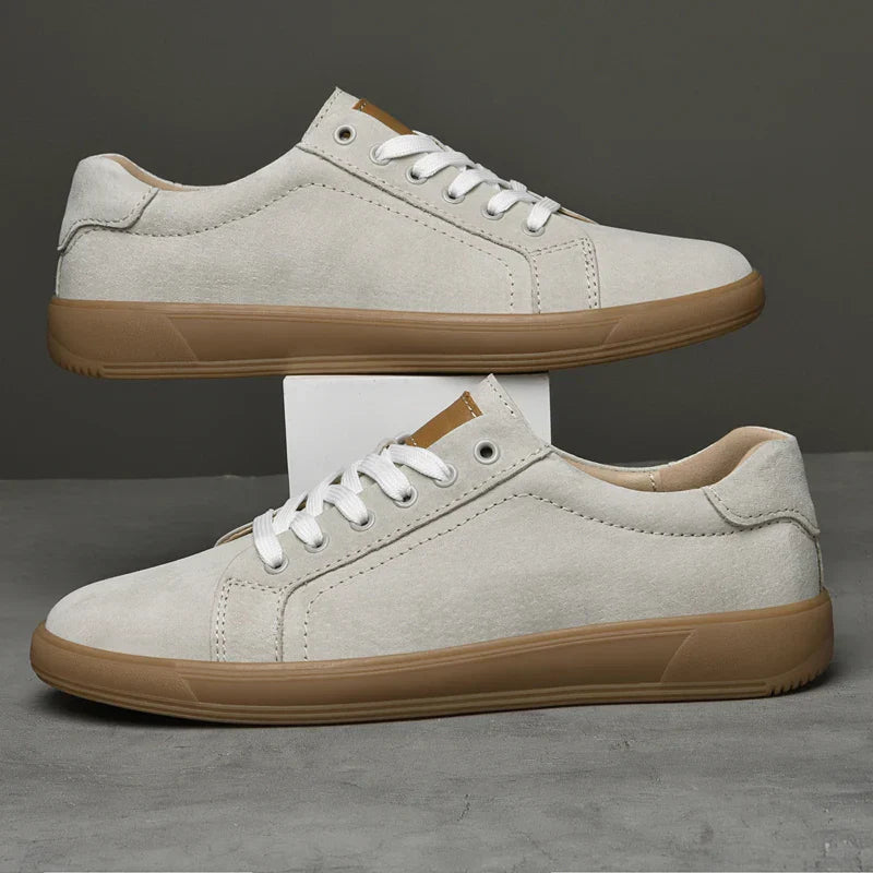 Sapatos Oxford elegantes em pele