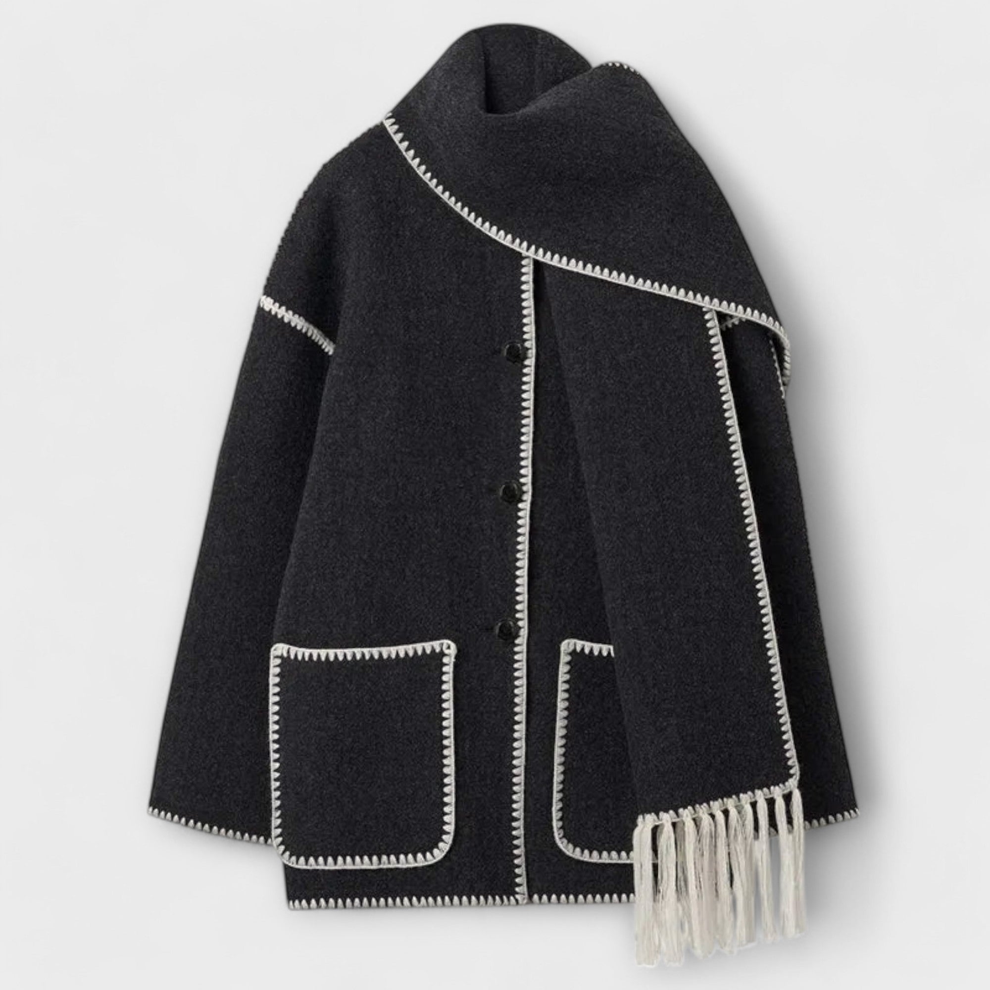 Chanel - Casaco Estiloso com Cachecol