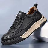 Sapatos de plataforma elegantes