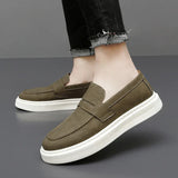 Sapatos de couro chiques