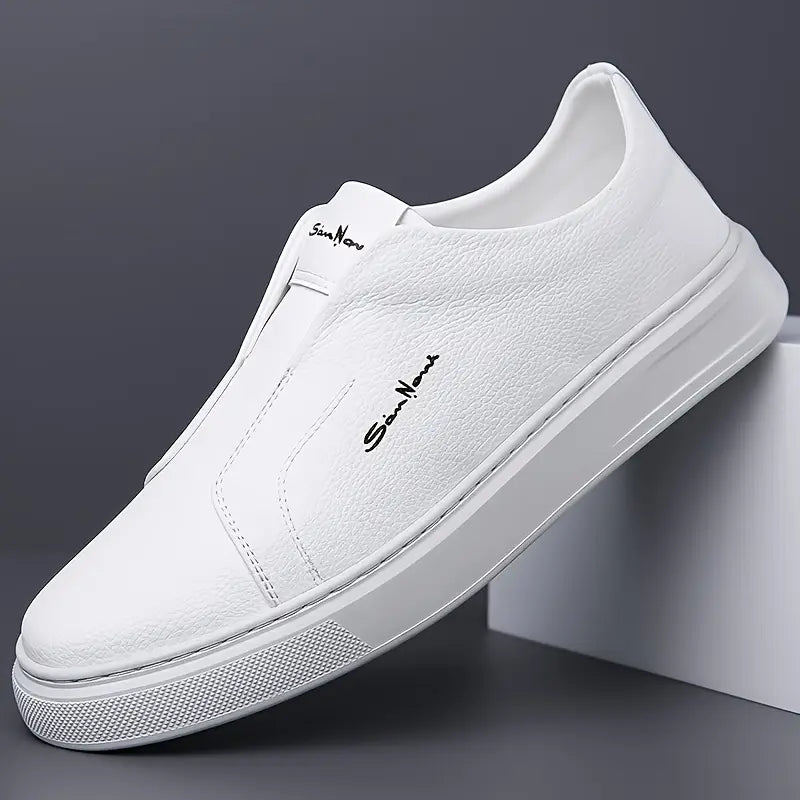 Sapatos Slip-On em pele