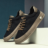 Sapatos de homem elegantes